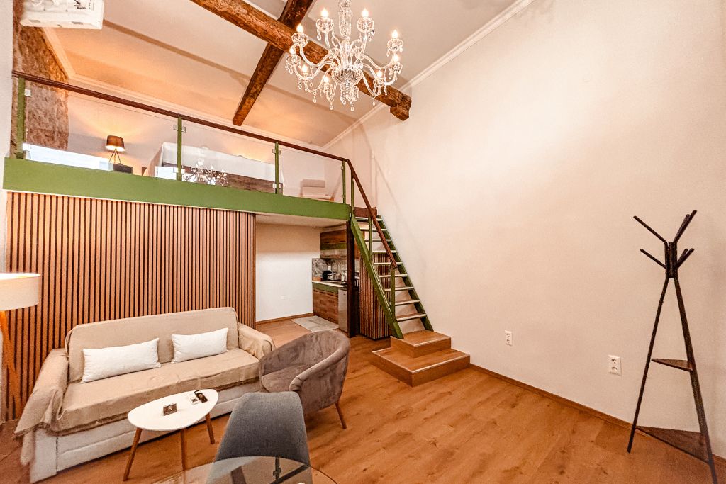 history-sports-pylos-vip-villas-greece-october